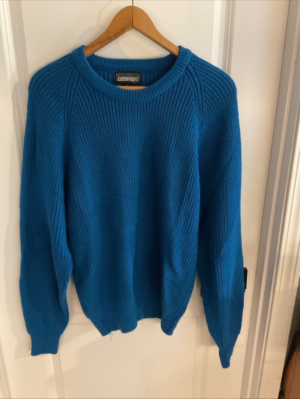 Expressions - Blue Crewneck Sweater - Men's Size Large